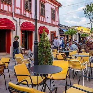 Zobo 3*, Shkoder Albania