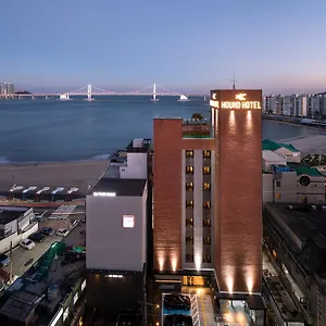 Gwangan Hound 3*, Busan South Korea
