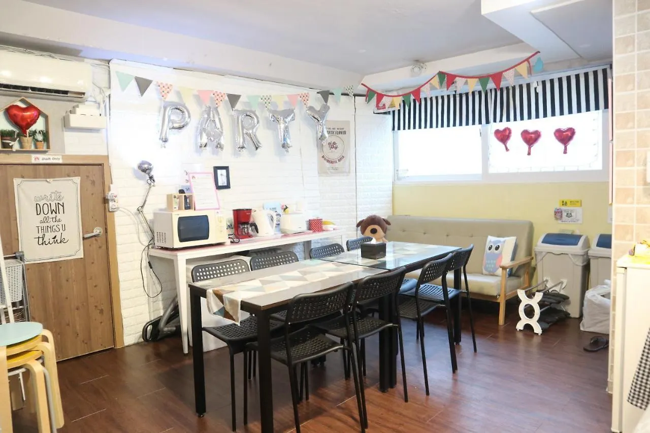 Hongdae Style Guesthouse Seoul 2*,