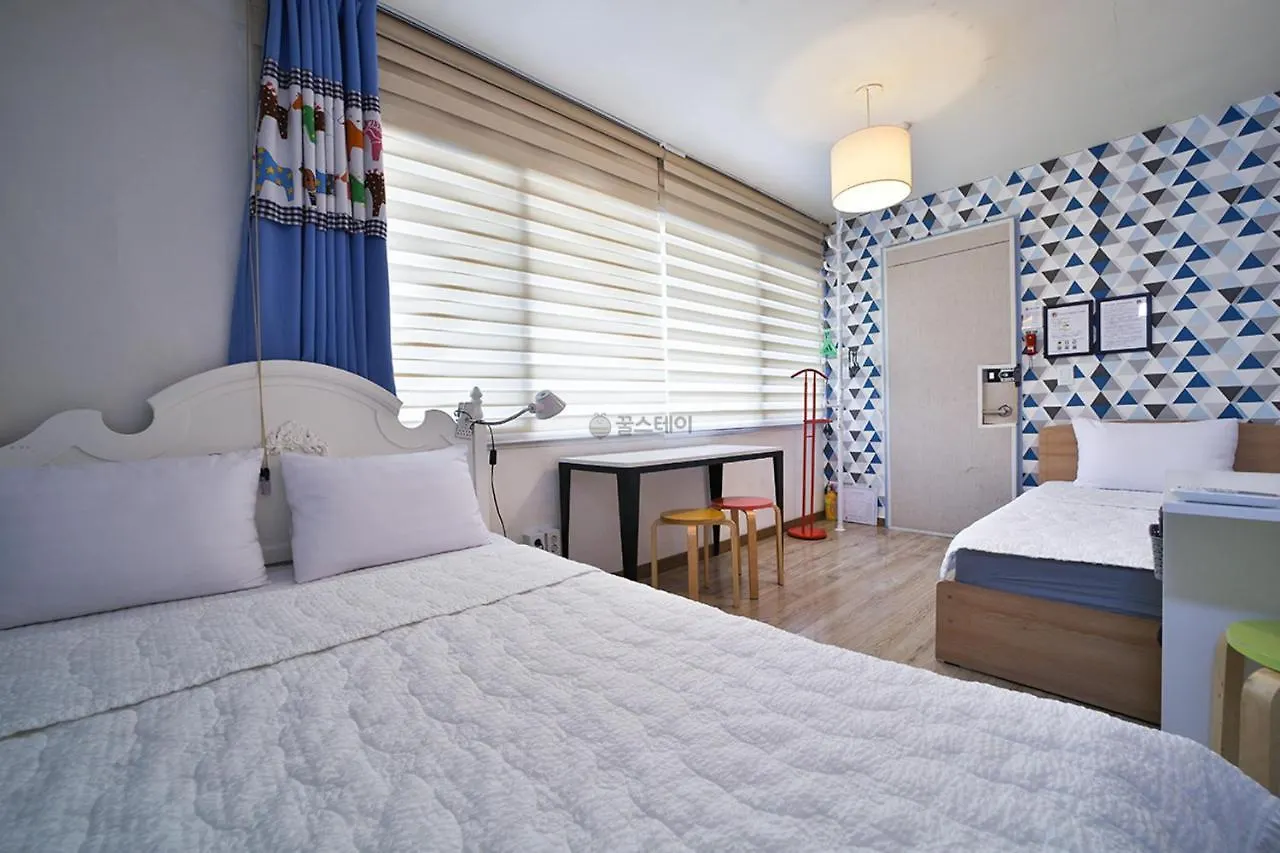 Hongdae Style Guesthouse Seoul South Korea